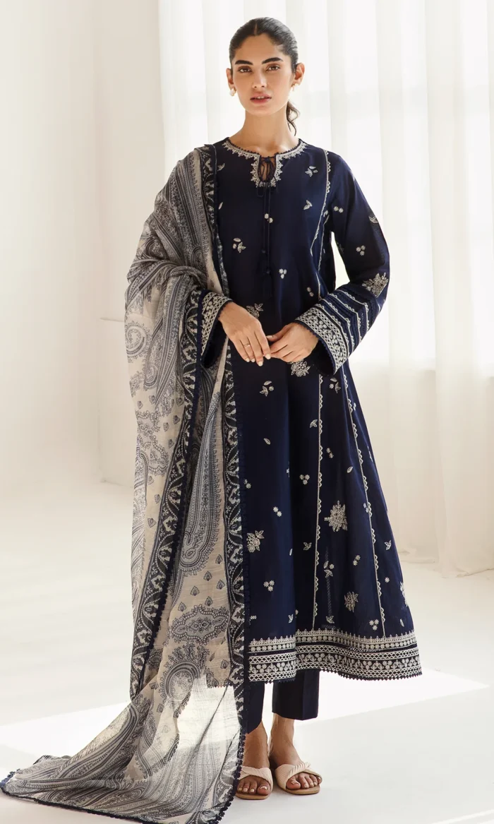 Embroidered Lawn USE-9031